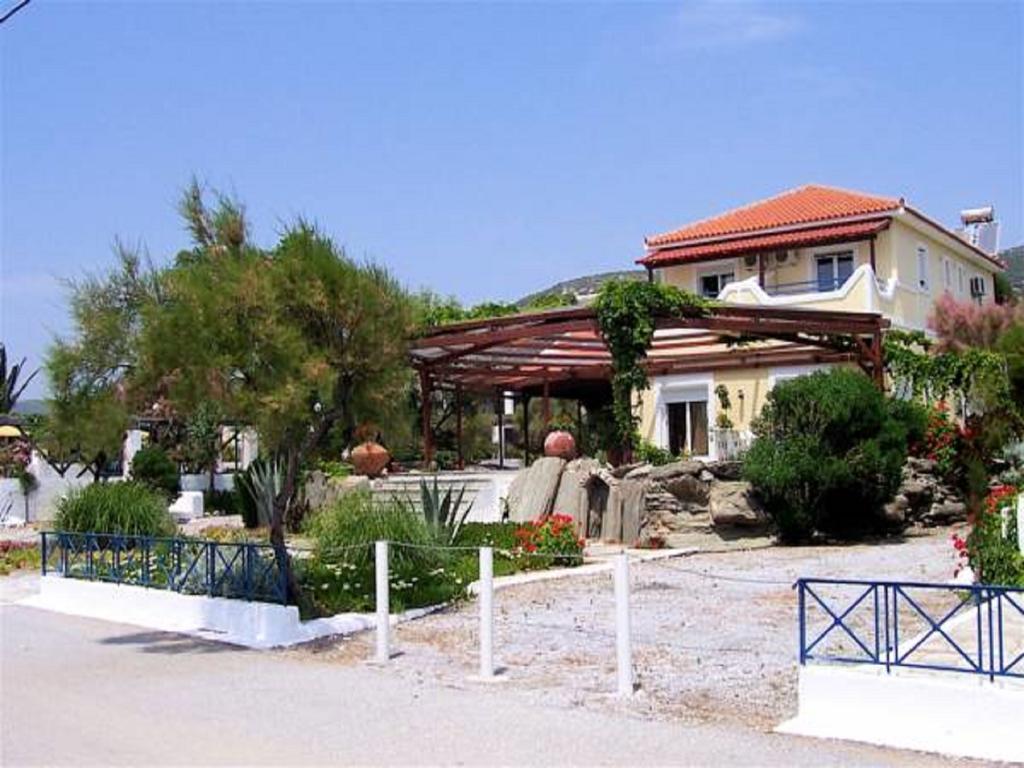 Oasis Studios Psili Ammos  Chambre photo